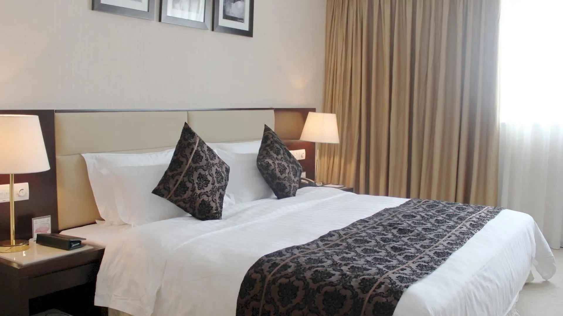 Grand Inn Zhuhai