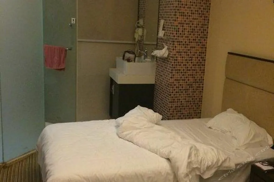 Grand Inn Zhuhai Hotel
