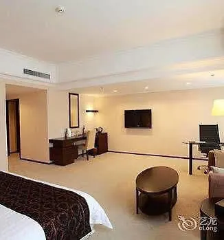 Hotel Grand Inn Ču-chaj