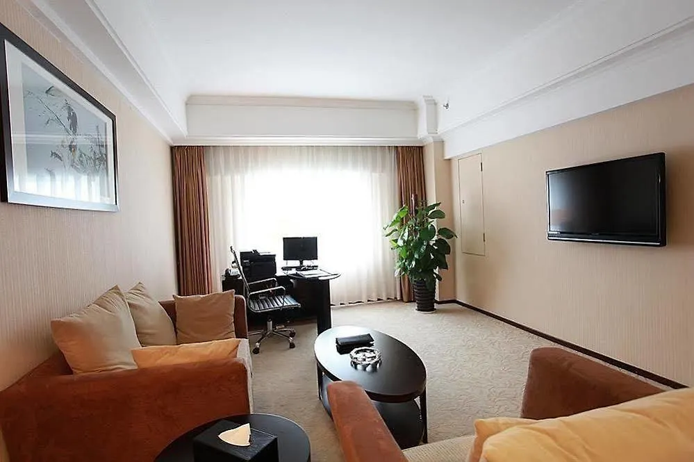Hotel Grand Inn Ču-chaj
